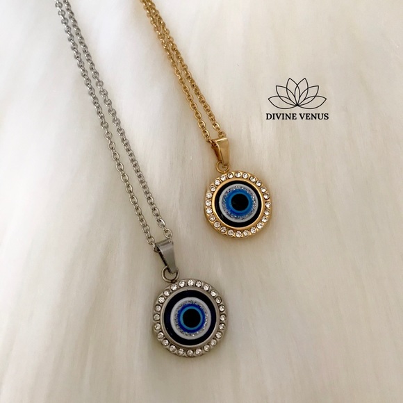 Evil Eye Round Pendant Stainless Steel Necklace - Picture 4 of 8
